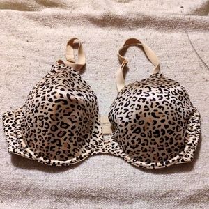 EUC- Playtex secrets, leopard print bra, 36D.